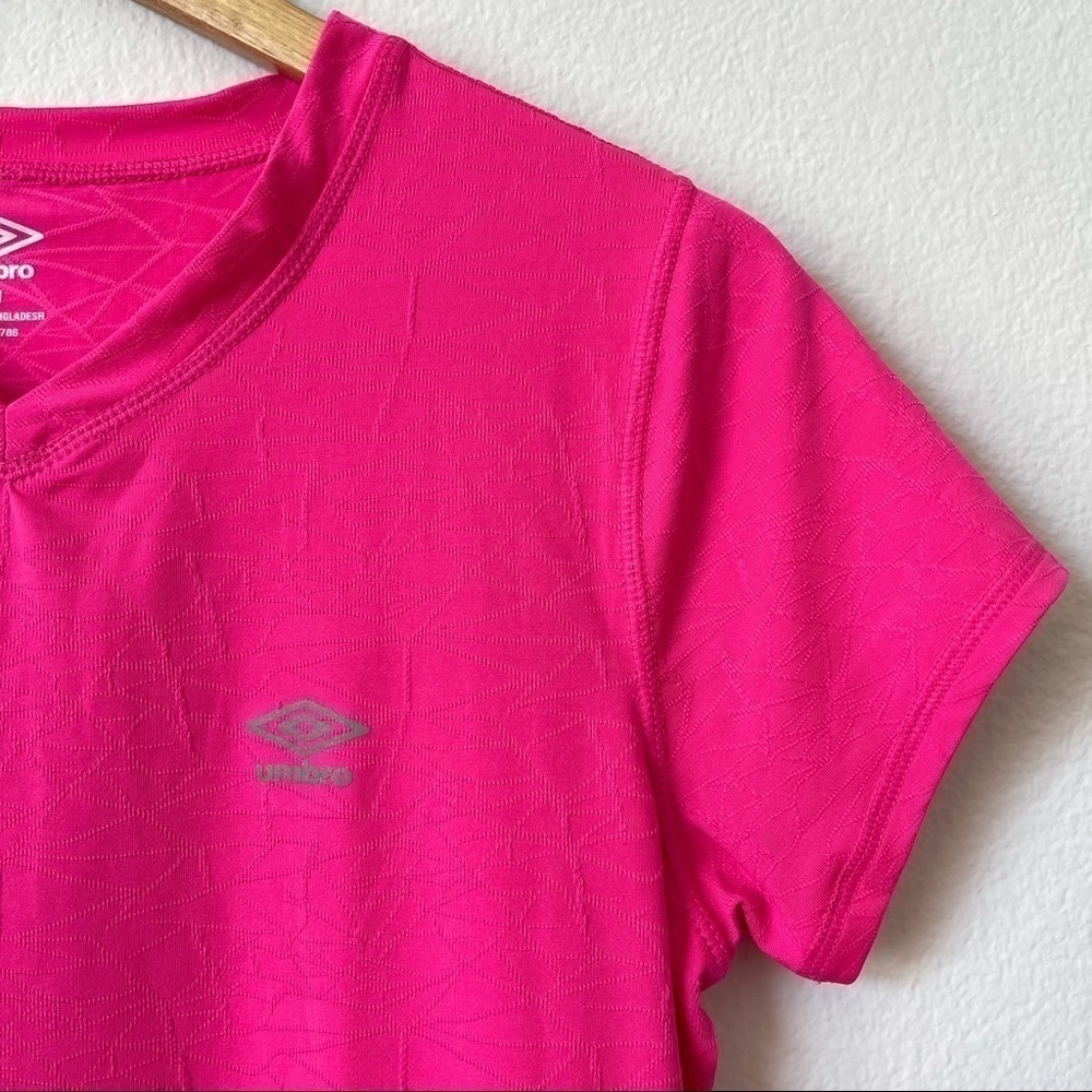 UMBRO Hot Pink Activewear Work Out Tee Shirt M - Picture 5 of 9